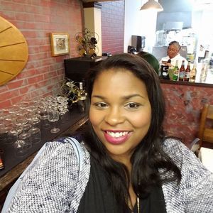 Meet your Posher, Jasmin